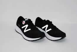 One as new New Balance Women's Fresh Foam 1080v9 Running Shoes size UK 6.