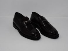 One as new Sergio Rossi Men's Black Loafer size 7.