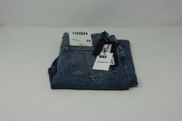 One as new Rag & Bone high waist jeans size 28 (WDD20S2647CLAR 0-ARCTIC).