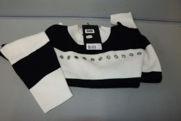 One as new Kooples X-Sport Merino Formal Wool Sweater With Grommets size 2 (FPUL20008KS20).