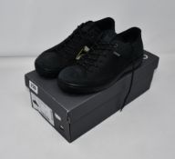 One as new Ecco Soft 7 Tred M size UK 7.5.