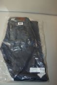 One as new G Raw Midge Mid Straight women Jeans size 28/32.