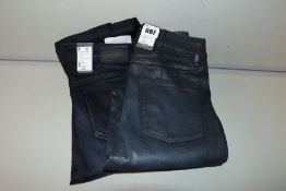 One as new G Raw Knee zip high women skinny jeans (Colour: Worn in tidal cobler. Size 26/32.
