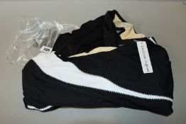 One as new Miraclesuit Women's Plus Helix Tummy Control One Piece Swimsuit size 24W (C66513516W).