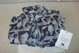 One Lanvin en Bleu white and blue shirt size 50.