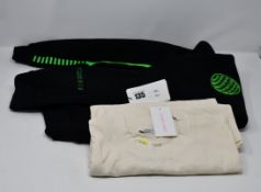 One as new Sandy Liang Congee t-shirt size L. One as new Sidemen Clothing Sidenet hoodie size M.