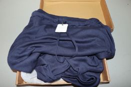 An as new Beaumont Organic Ana-Lou Lyocell jersy skirt in midnight blue (L).