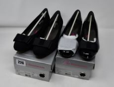 One as new Ros Hommerson Teddi low heeled shoe size 7W (colour: black patent). One as new Ros