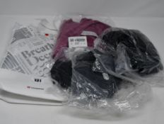 One as new Lululemon Wunder Train HR Tight 25