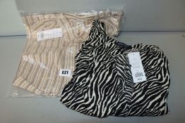 One as new French Connection Verve Stripe Belted Dress size S. One as new French Connection Geriel