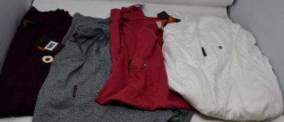 One men's as new Ben Sherman pink t-shirt size 2XL. Two men's as new Ben Sherman white t-shirt