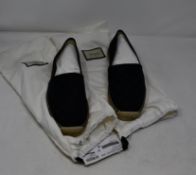 One women's as new Gucci Microguccissima black leather espadrille size 8.