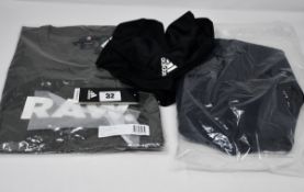 One as new Adidas Rise Up N Run Jacket size XL (DZ1575). One as new Adidas Own the Run 3 Stripes