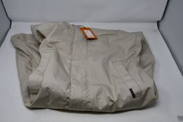 One men's as new Ben Sherman Four Pocket Hooded jacket size XL (0062387).