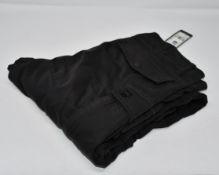 One as new G Raw Rovic Zip 3D straight tapered trousers size 32/32.