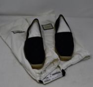 One women's as new Gucci Microguccissima black leather espadrille size 7.