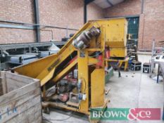 Walthambury Bag Filler