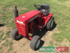 Wheel horse tractor. Good Working Order (No VAT)