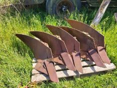 5 No. RHS Dowdeswell Plough Bodies