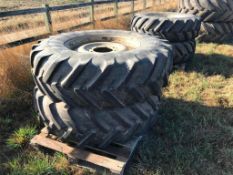 Bateman standard Wheels & Tyres 420/90 R30 (4No.)