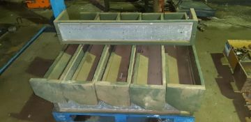 Wall mounted shelving racking