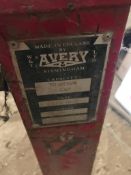 Avery Barn Scale