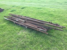 Quantity scaffold poles