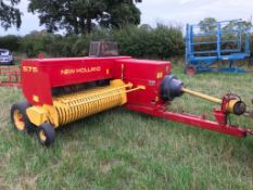 New Holland 575 Conventional Baler (96)