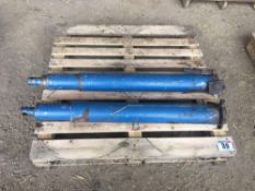 Pair of rams to fit 14t AS Marston trailer