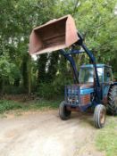 Leyland 255 Tractor (1974) Reg PPW 446M with front loader and bucket. Power Steering.