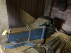Large Record Vice No24. Stored near Gorleston, Norfolk. No VAT on this item.