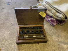 Pickauant bearing top fitting tool. Stored near Gorleston, Norfolk. No VAT on this item.