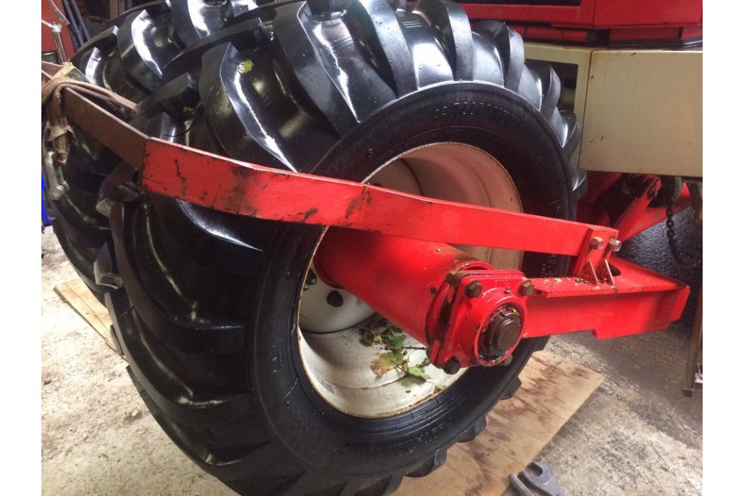 Allance Press Wheels in frame 550.145-22.5. Stored near Diss, Norfolk. - Image 3 of 4