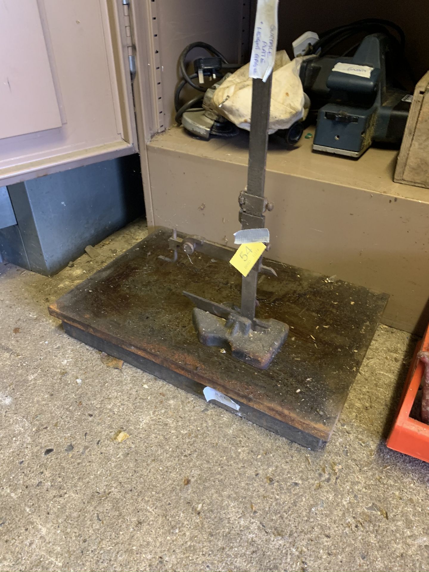 Surface plate and height gage. Stored near Gorleston, Norfolk. No VAT on this item. - Image 2 of 2