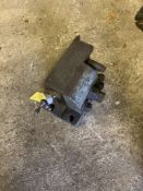 Milling Machine Plate/Vice. Stored near Gorleston, Norfolk. No VAT on this item.