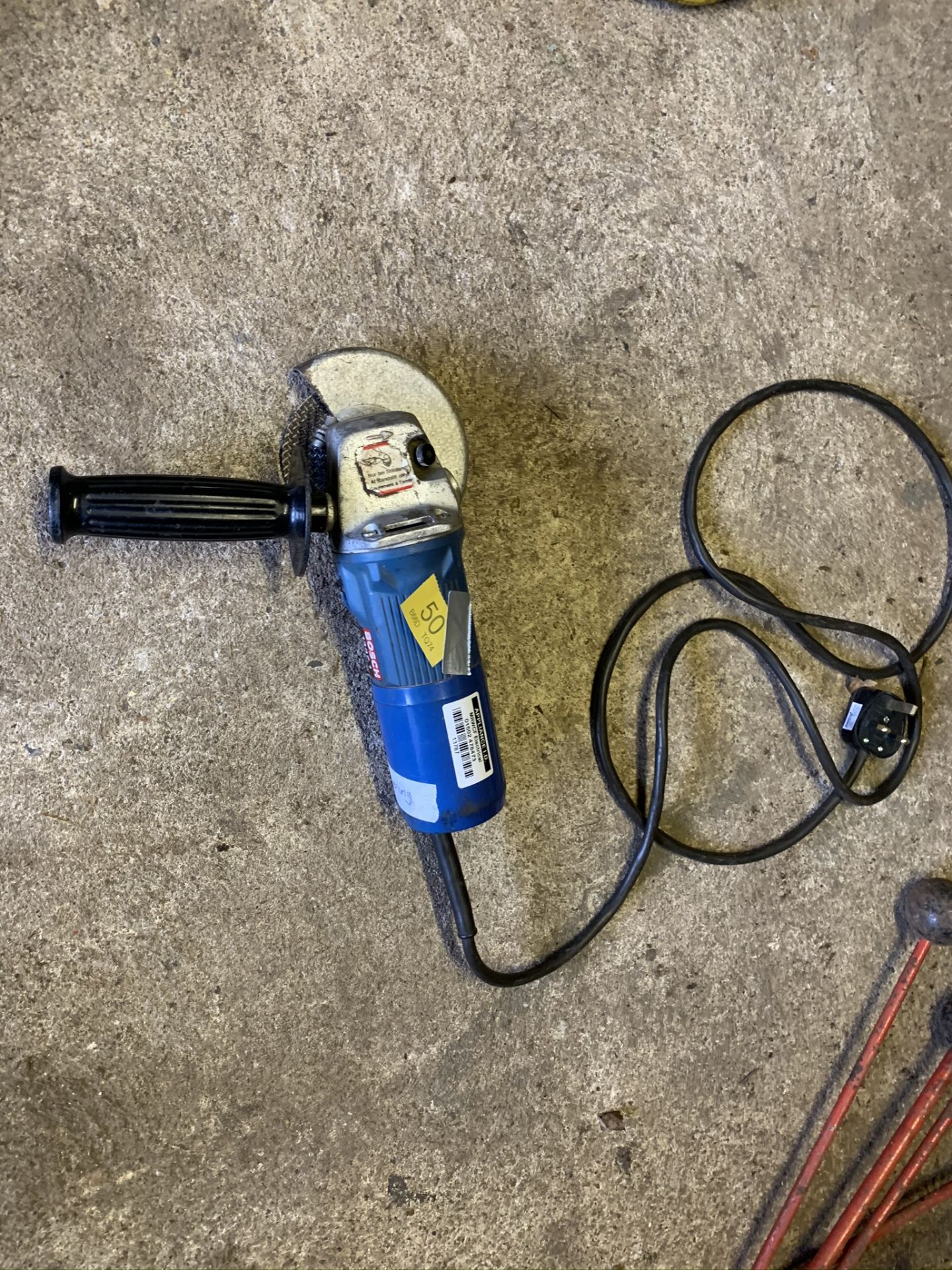 Bosch 1337.1 550W Grinder. Stored near Gorleston, Norfolk. No VAT on this item.