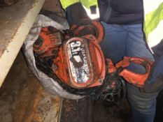 Super 100 3.1t weight block. Stored near Gorleston, Norfolk. No VAT on this lot.