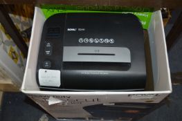 *Royal Crosscut Shredder