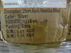*Box of Six 25mm Aluminium Venetian Blinds in Silv