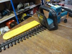 Black & Decker Hedge Trimmer