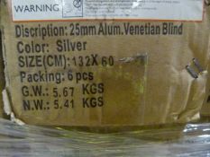 *Box of Six 25mm Aluminium Venetian Blinds in Silv