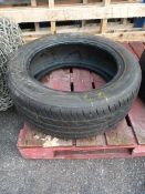 *R17 Tyre