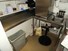 *L-Shape Stainless Steel Sink Unit and Pot Wash Ar