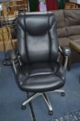 *Leather Executive Swivel Chair