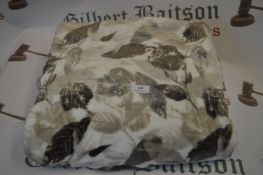 *Plush Leaf Pattern Throw