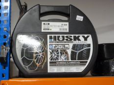 *Husky Snow Chains