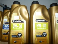 *2L of 5W-30 Engine Oil