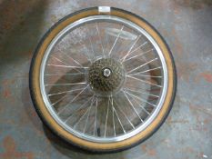 *Bicycle Wheel with Tyre and Gear Cog 20x1.7