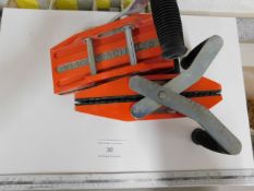 *2x Abaco 40mm Lift Clamps