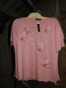 *Six Ladies Knitted Tops